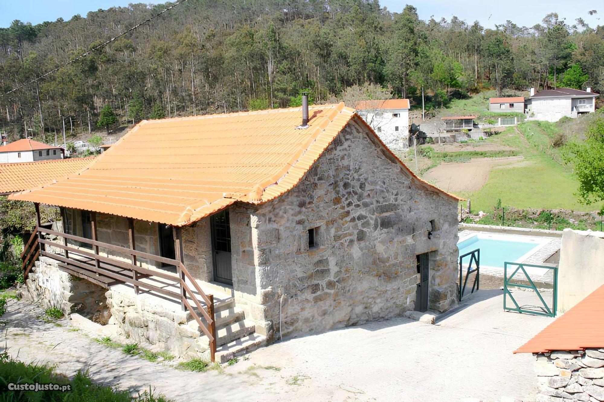 הוילה Urgueira  Welcoming House With Mountain View In Agueda Shared Pool מראה חיצוני תמונה